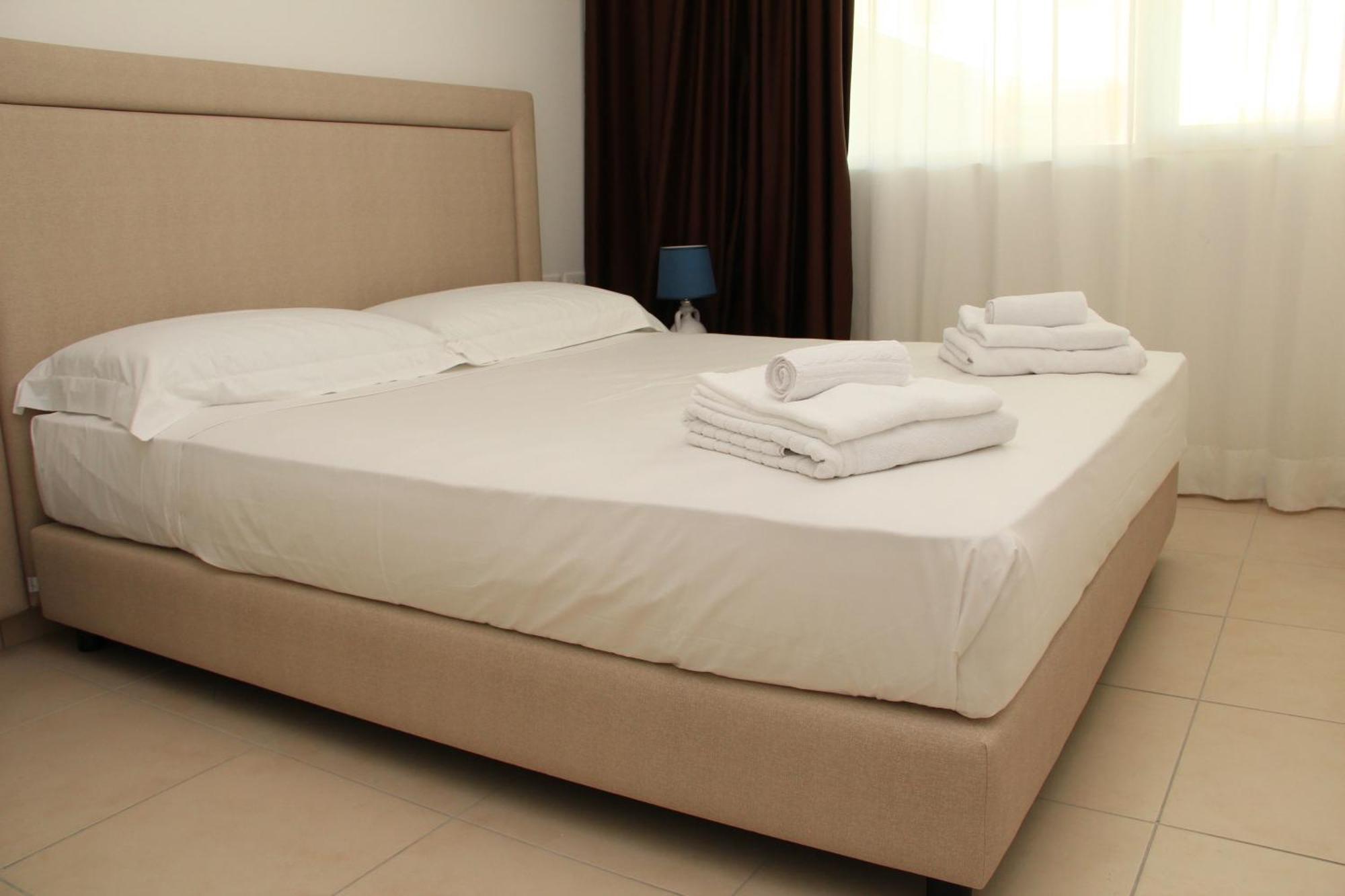 19 Summer Suites Santa Cesarea Terme Exteriör bild