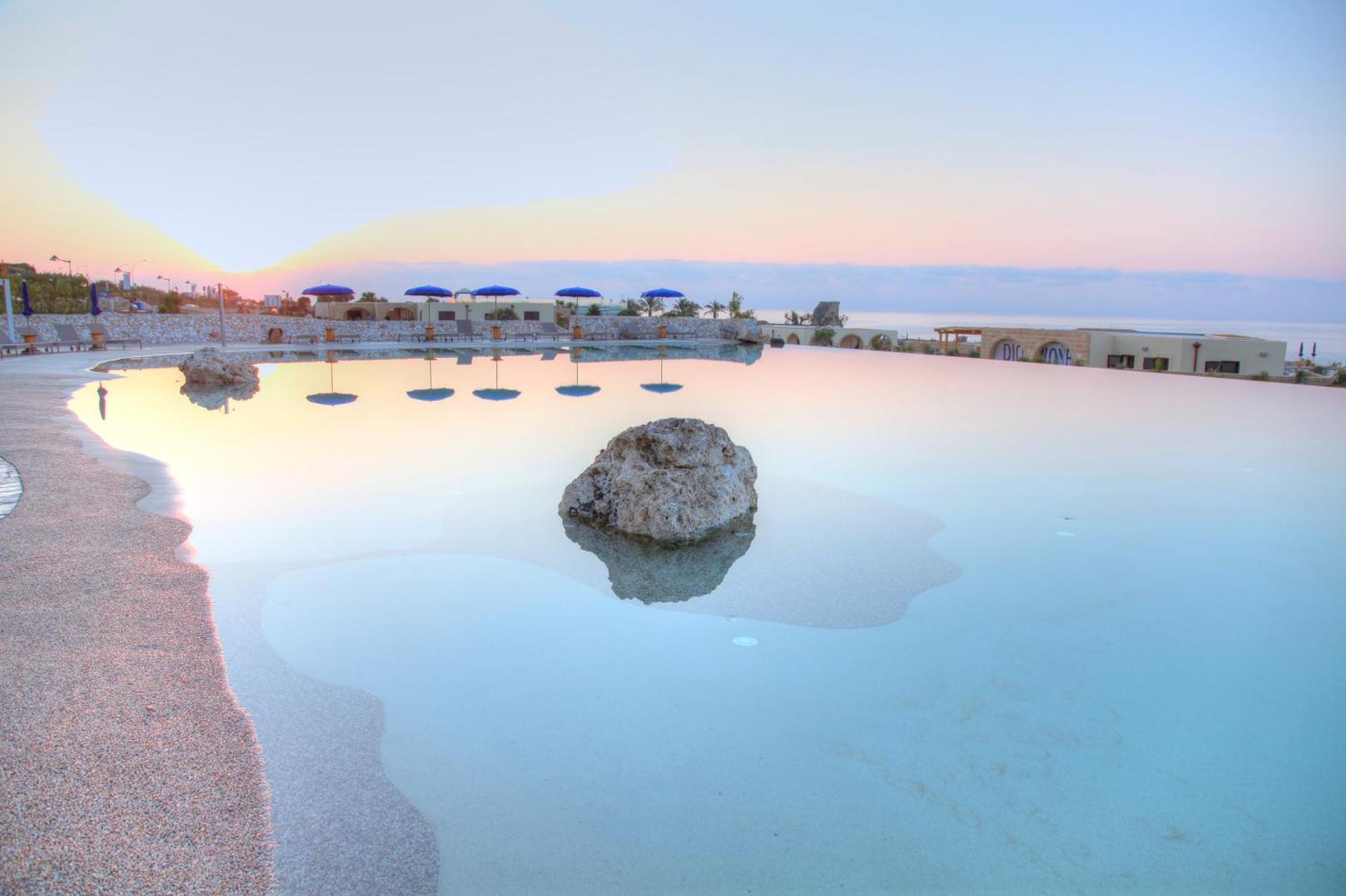 19 Summer Suites Santa Cesarea Terme Exteriör bild